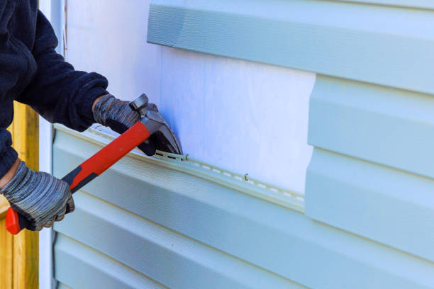 Reliable Siding Repair contractor in Trenton, FL by Creative Siding